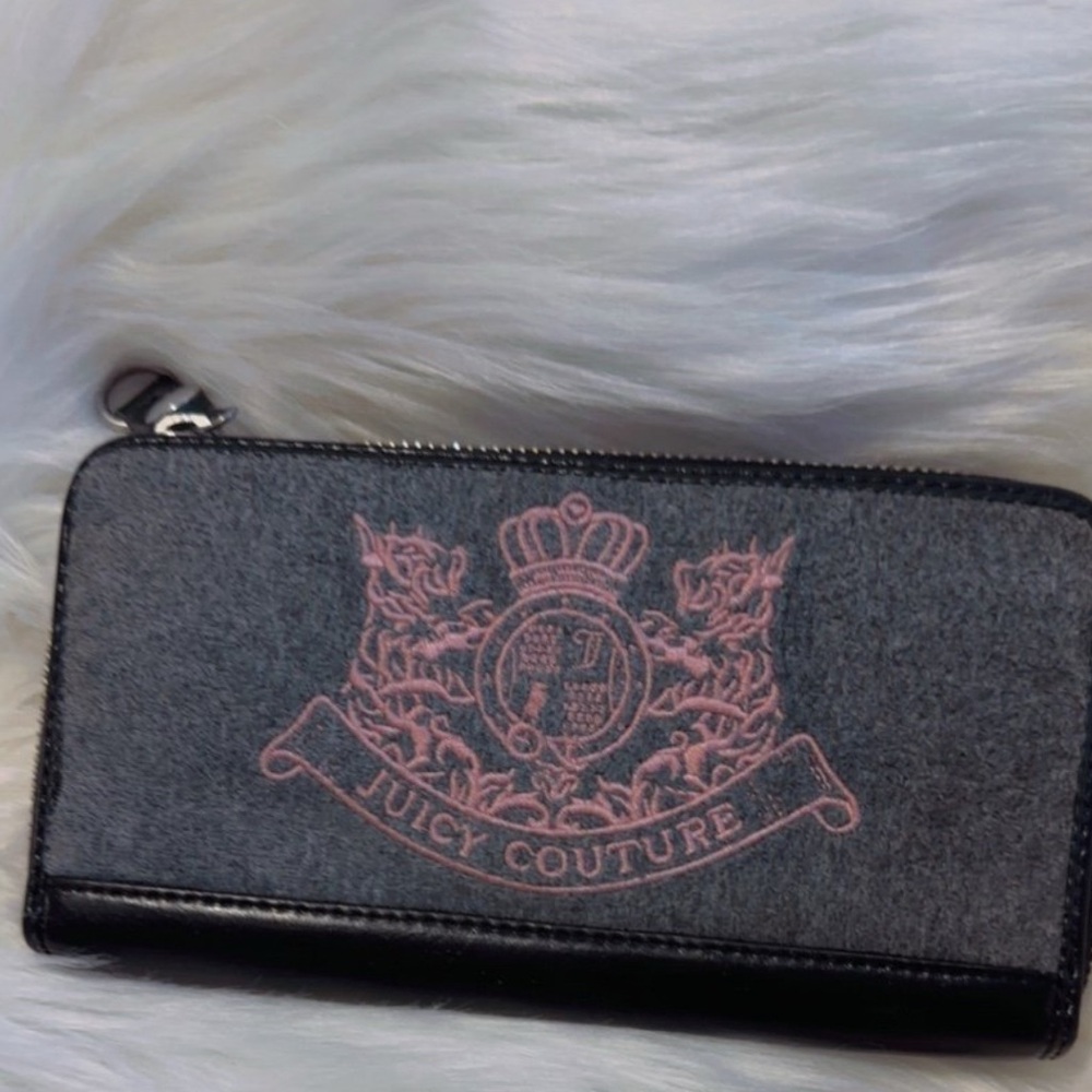 Juicy Couture Gray and Pink Wallet